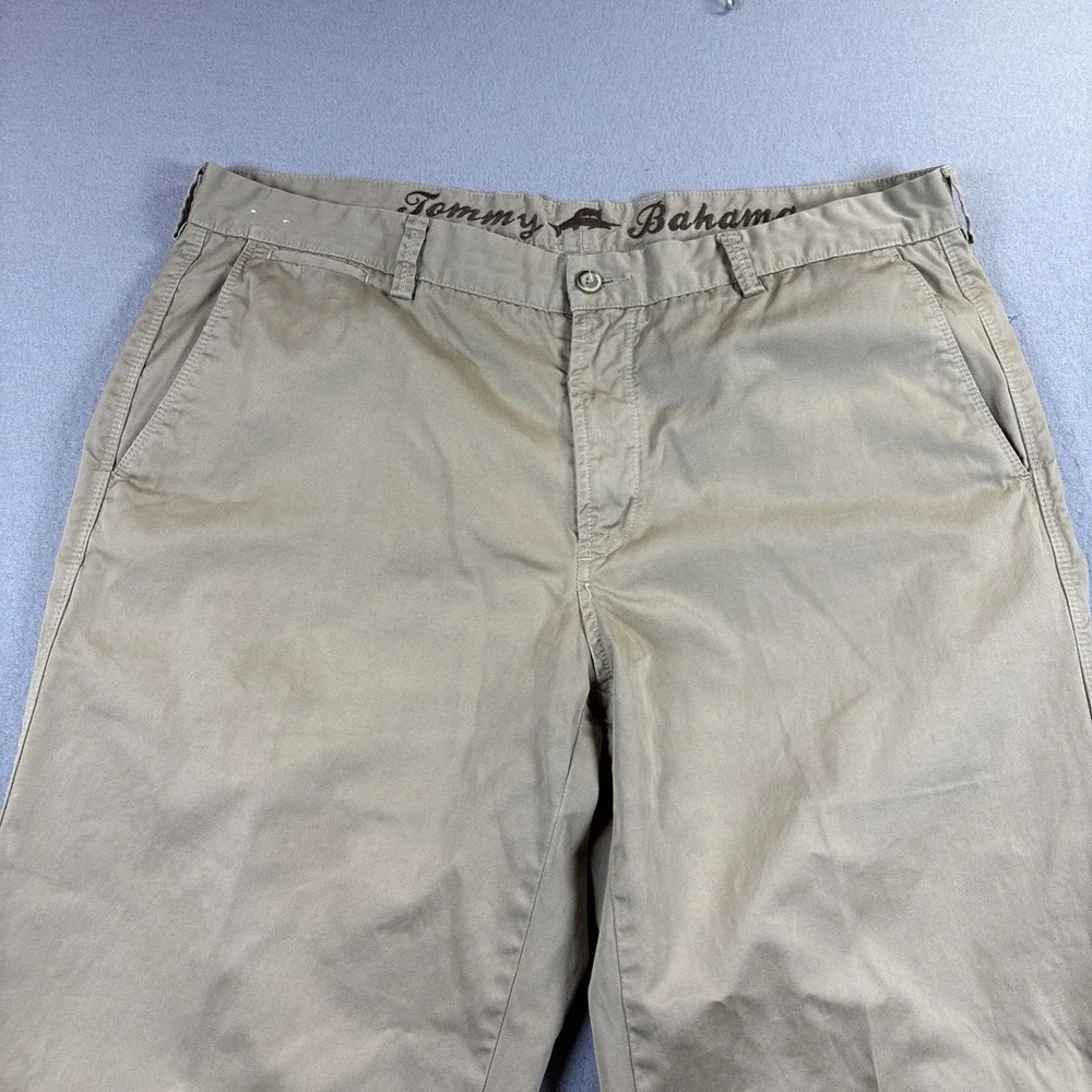 Tommy Bahama Chino Pants Mens 40 x 34 Khaki 100% Cotton Flat Front Casual